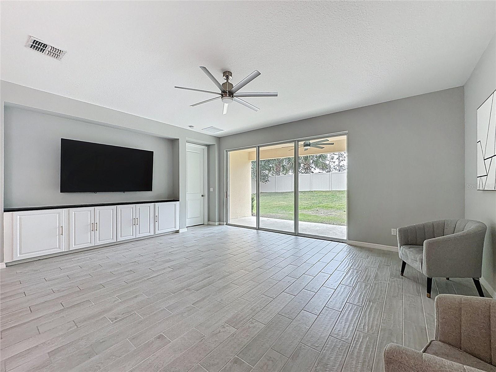 Image 57 of 79 For 2697 Hilltop Road