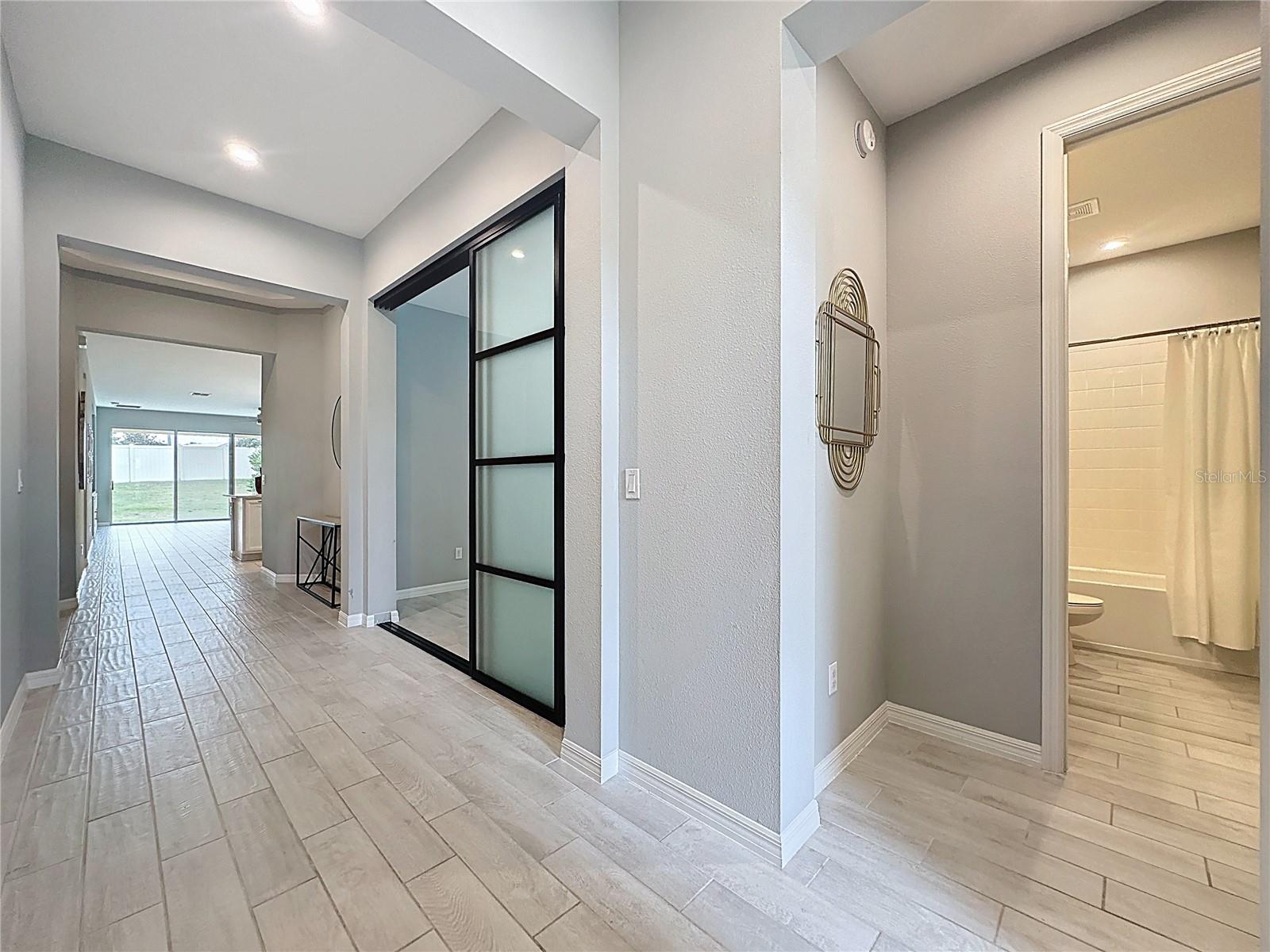 Image 9 of 79 For 2697 Hilltop Road