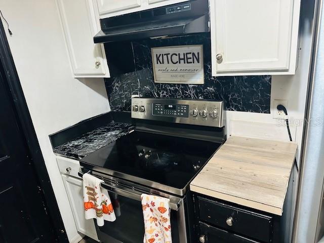 Image 11 of 26 For 12161 87th Court