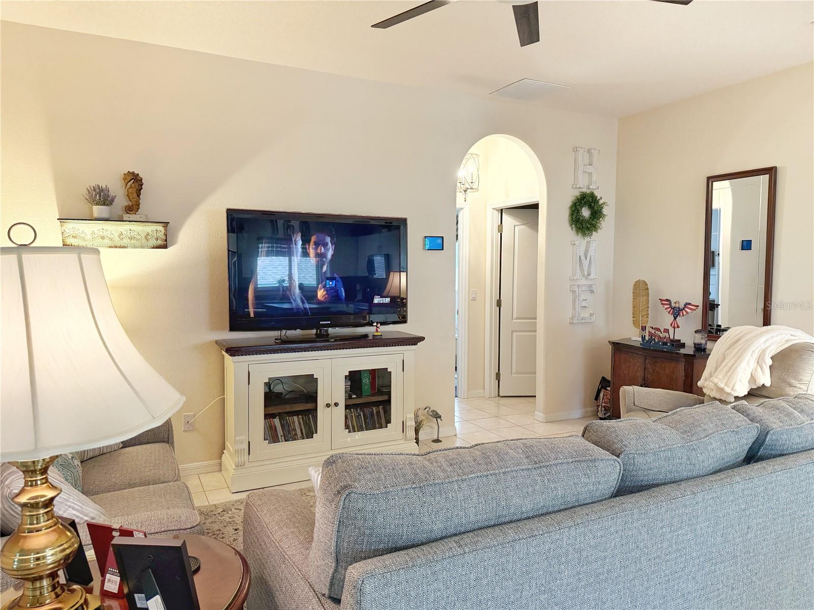 Image 3 of 51 For 3412 Capland Avenue