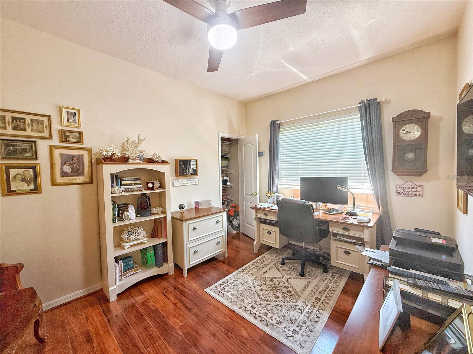 Image 31 of 51 For 3412 Capland Avenue