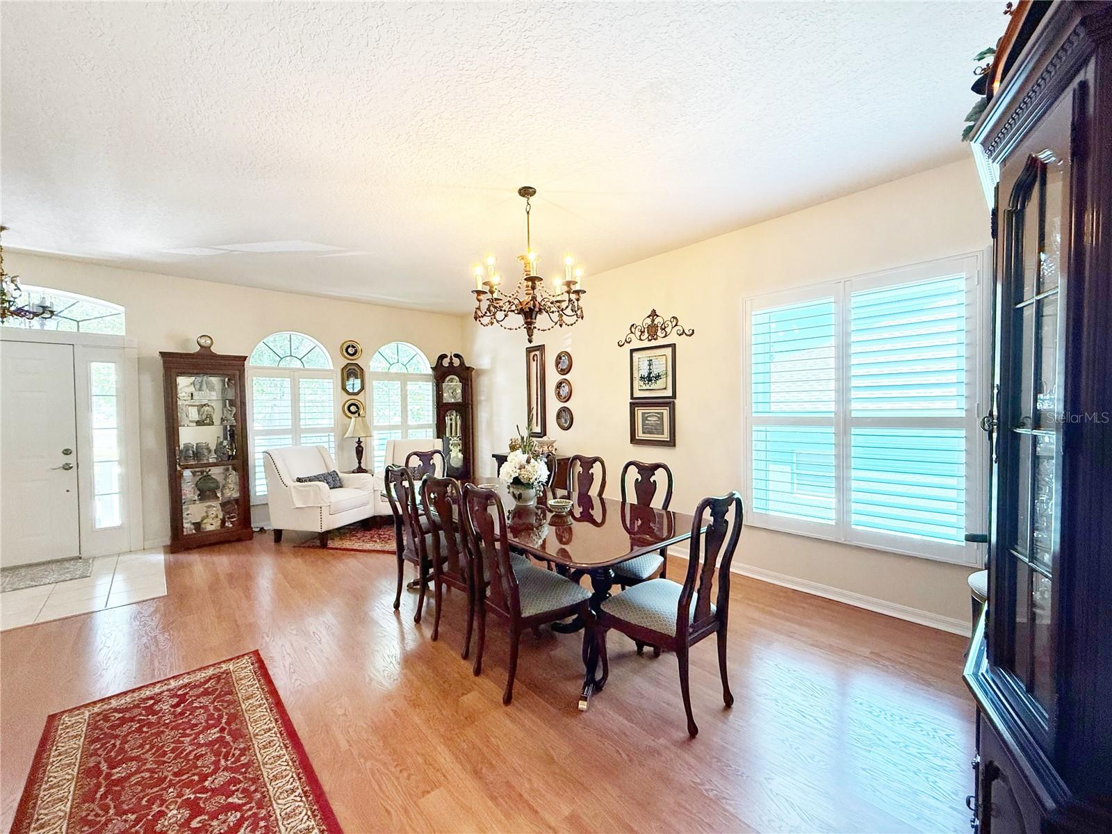 Image 4 of 51 For 3412 Capland Avenue