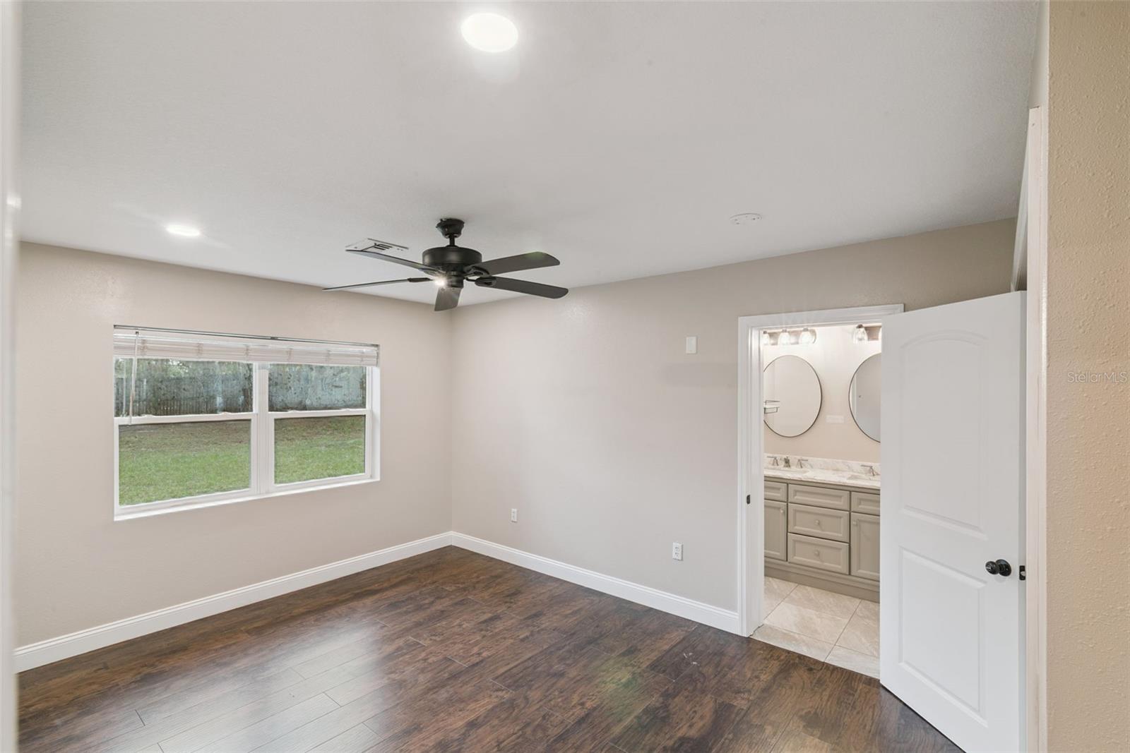 Image 26 of 35 For 520 Charlotte Avenue