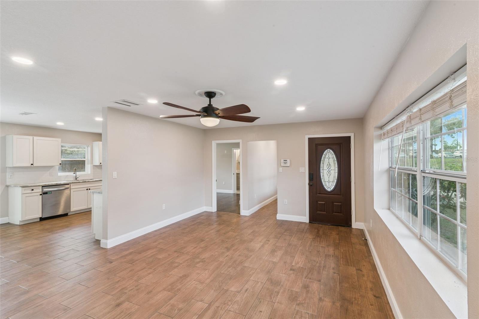 Image 7 of 35 For 520 Charlotte Avenue