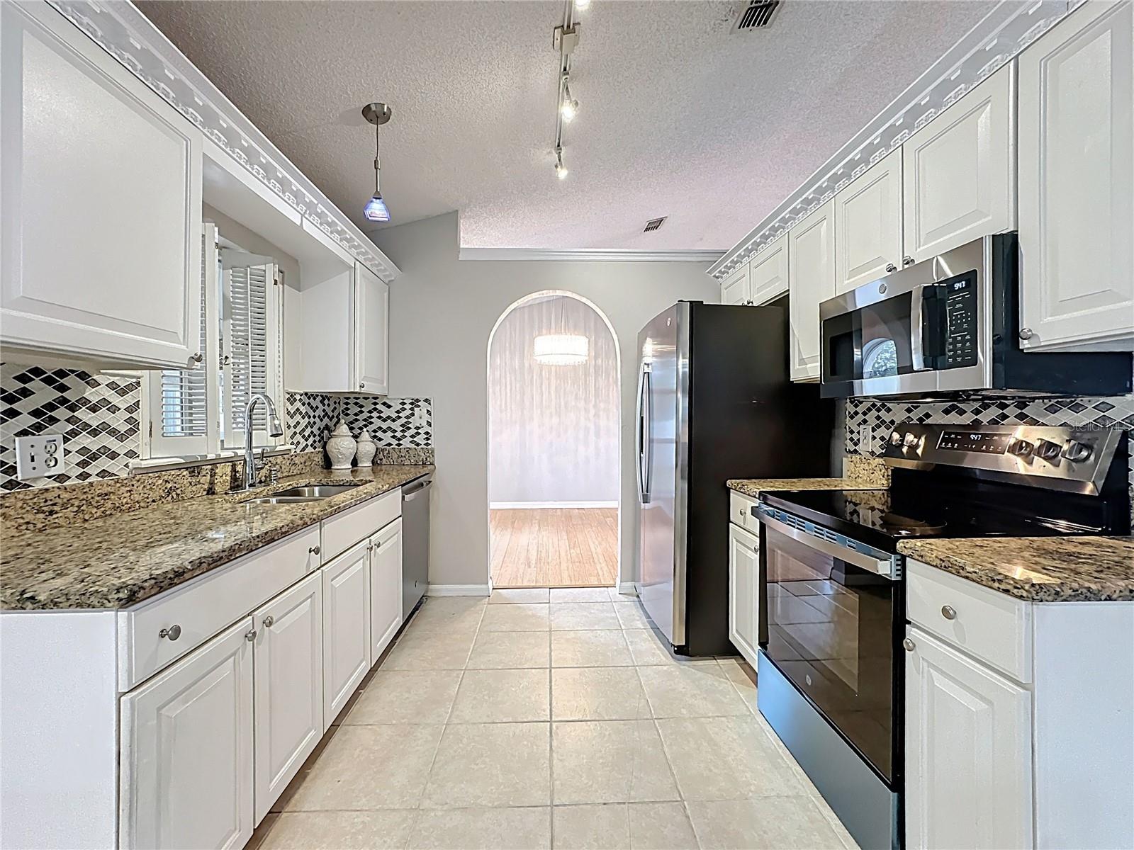 Image 12 of 34 For 375 Kaila Court