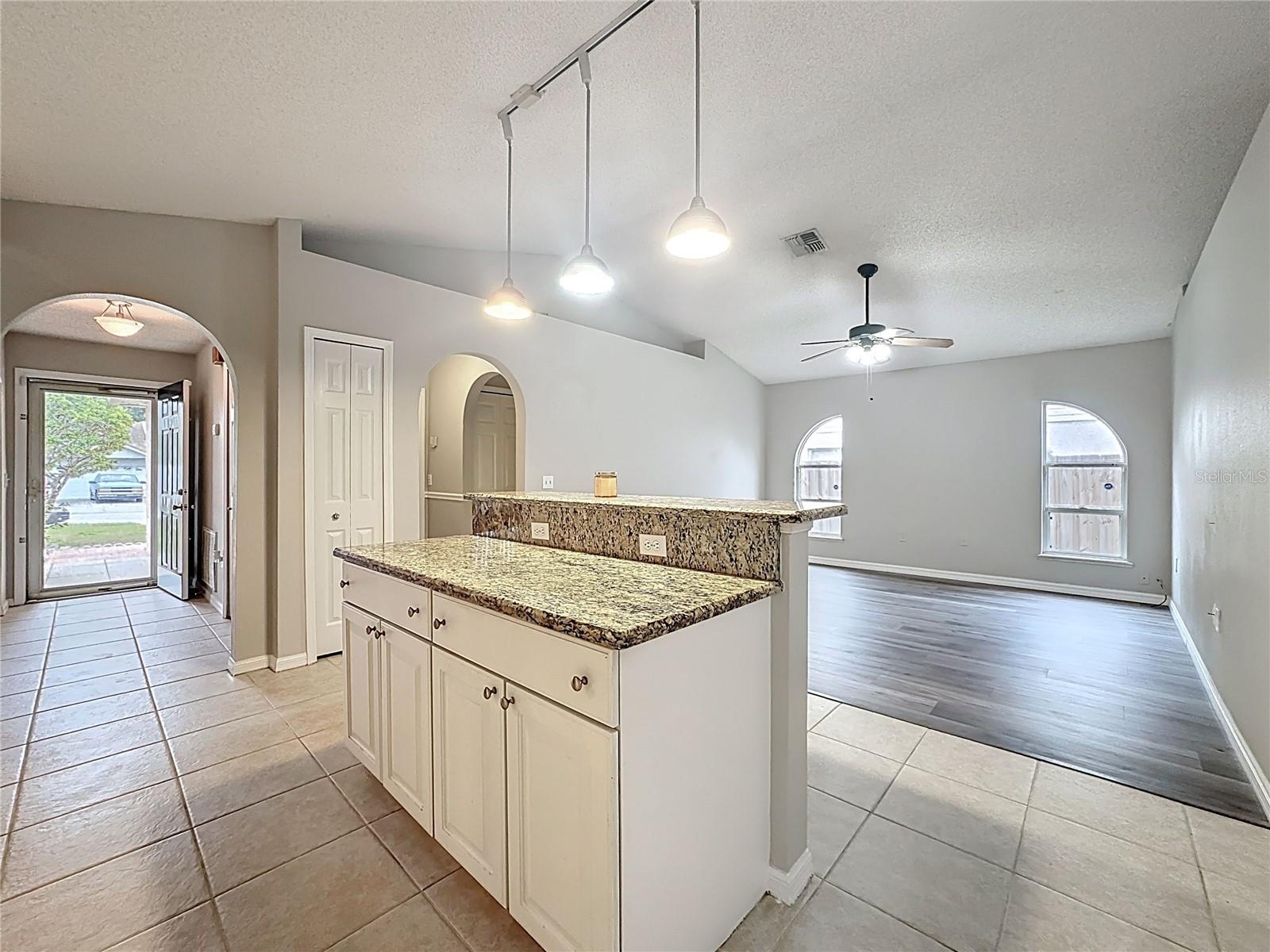 Image 14 of 34 For 375 Kaila Court