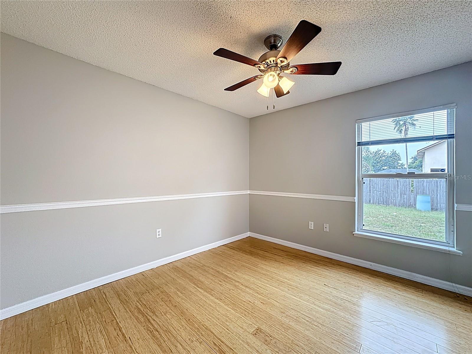 Image 19 of 34 For 375 Kaila Court