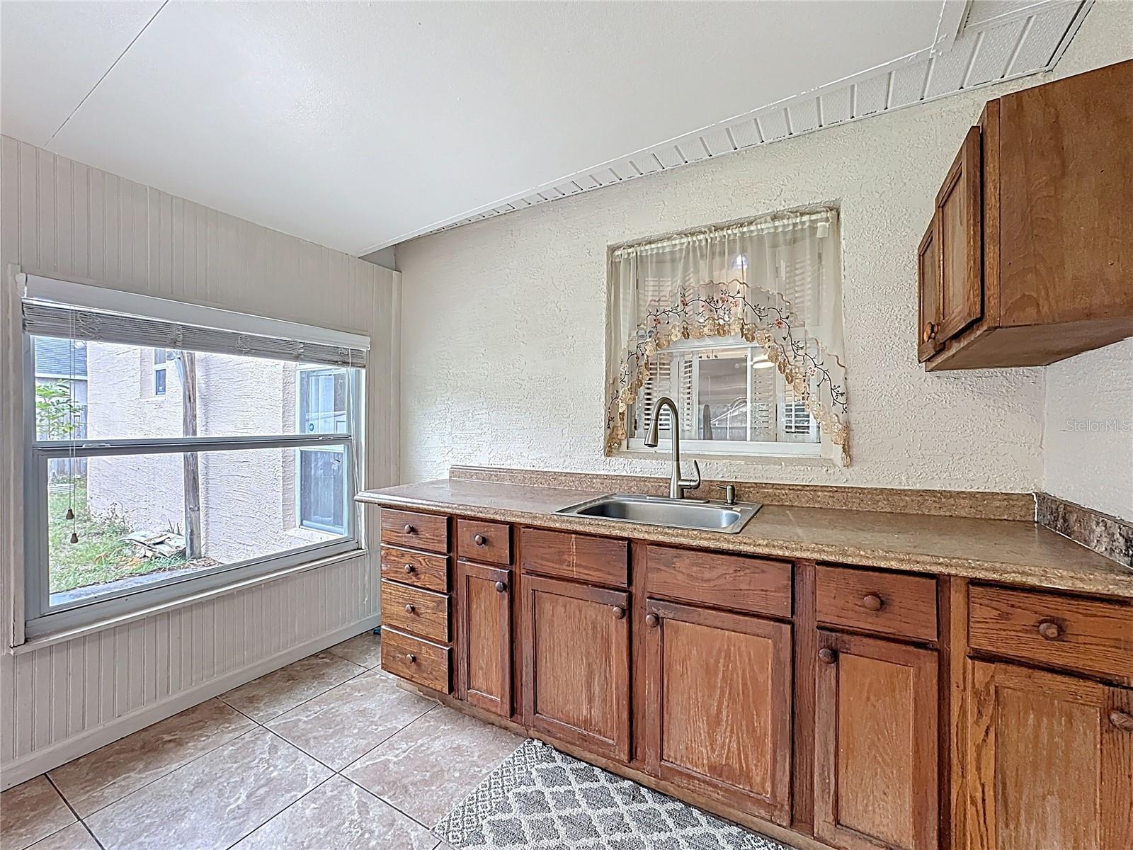 Image 25 of 34 For 375 Kaila Court