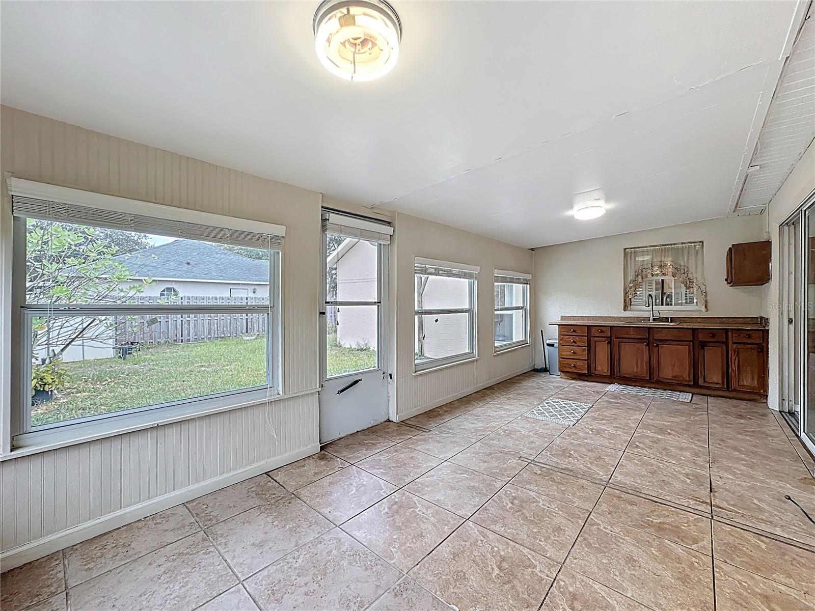 Image 27 of 34 For 375 Kaila Court