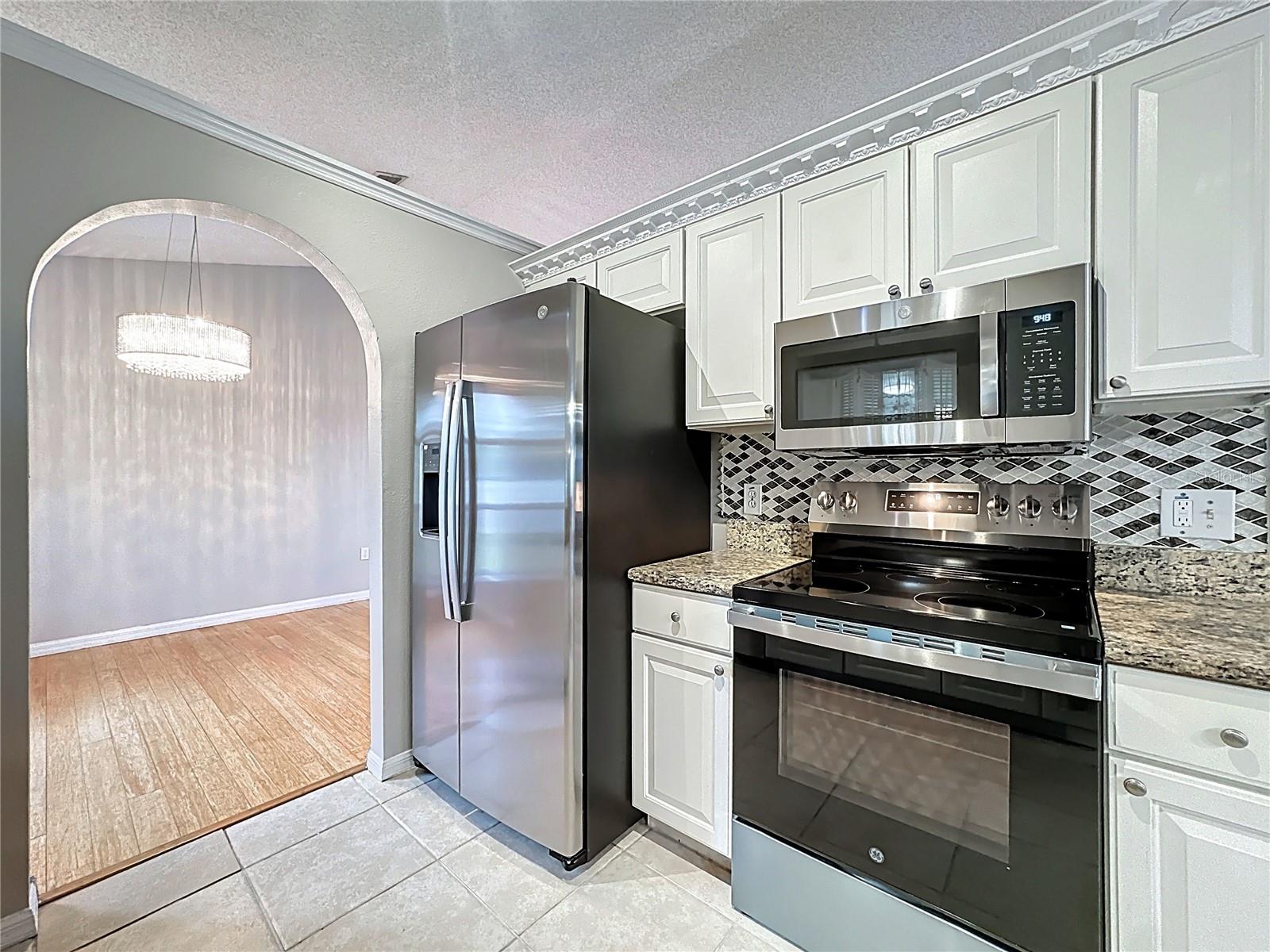 Image 9 of 34 For 375 Kaila Court