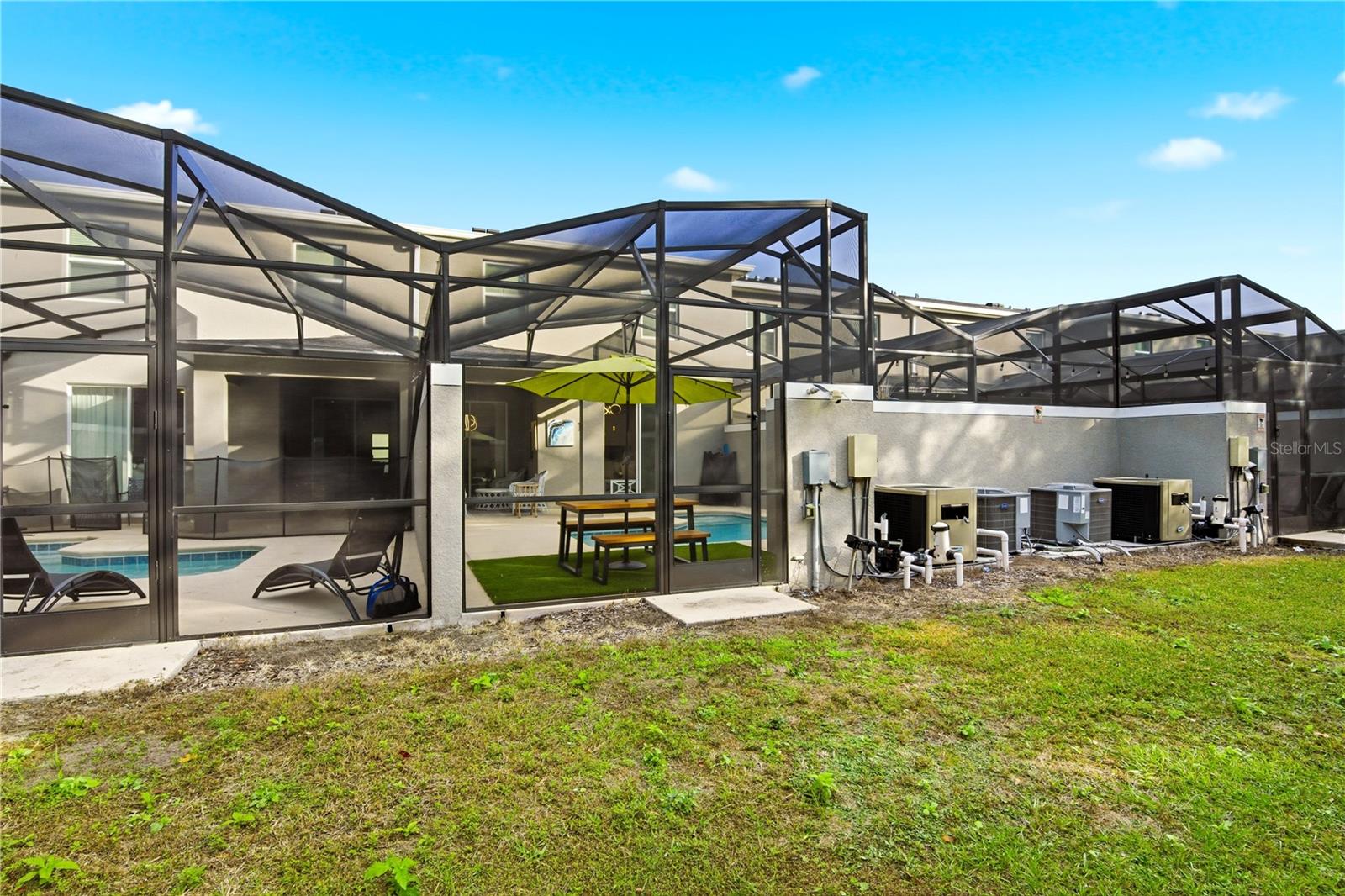 Image 28 of 71 For 2477 Reading Trail