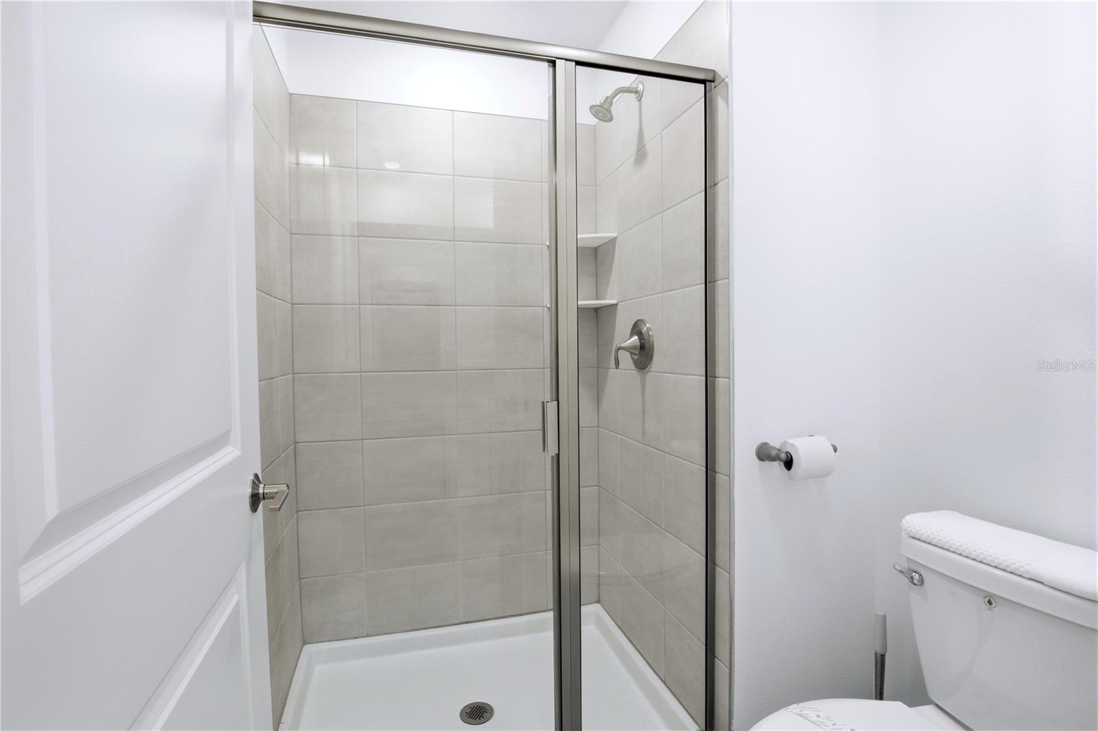 Image 38 of 71 For 2477 Reading Trail