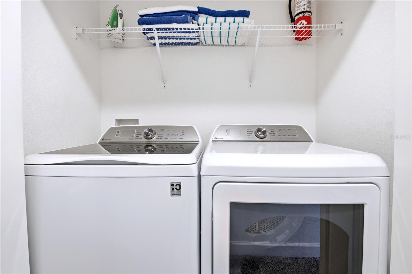 Image 40 of 71 For 2477 Reading Trail