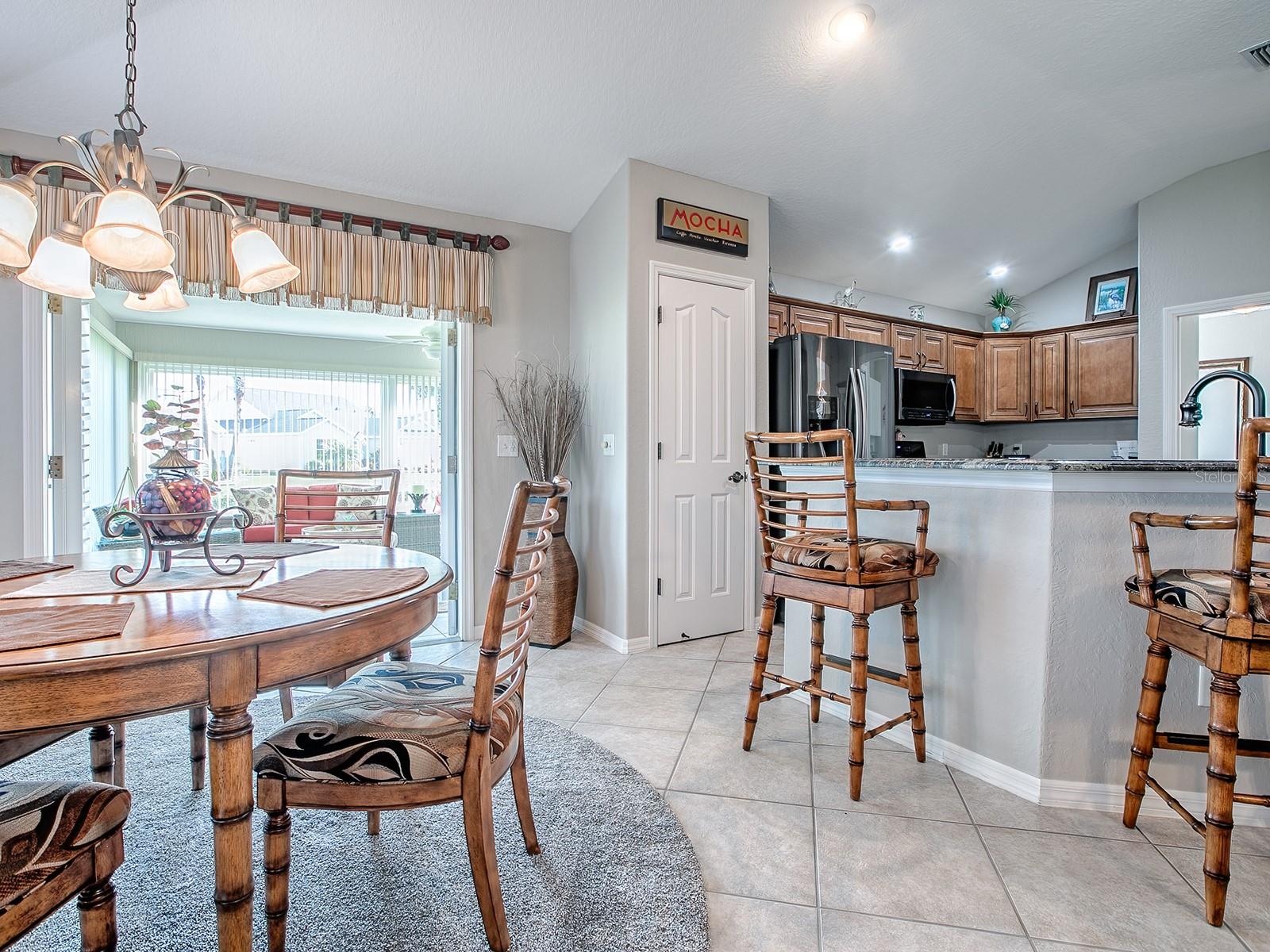 Image 13 of 37 For 629 Hartley Place