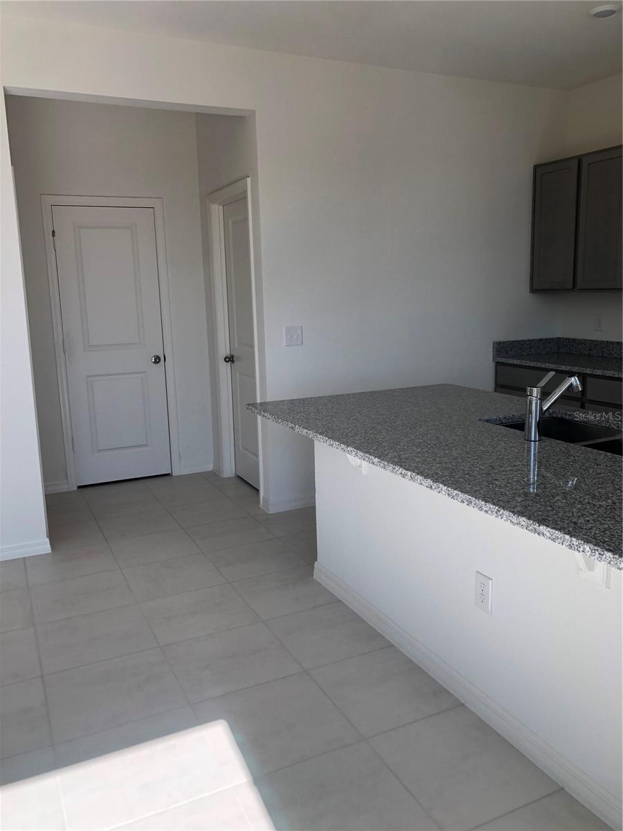 Image 7 of 12 For 7200 Big Cedar Alley