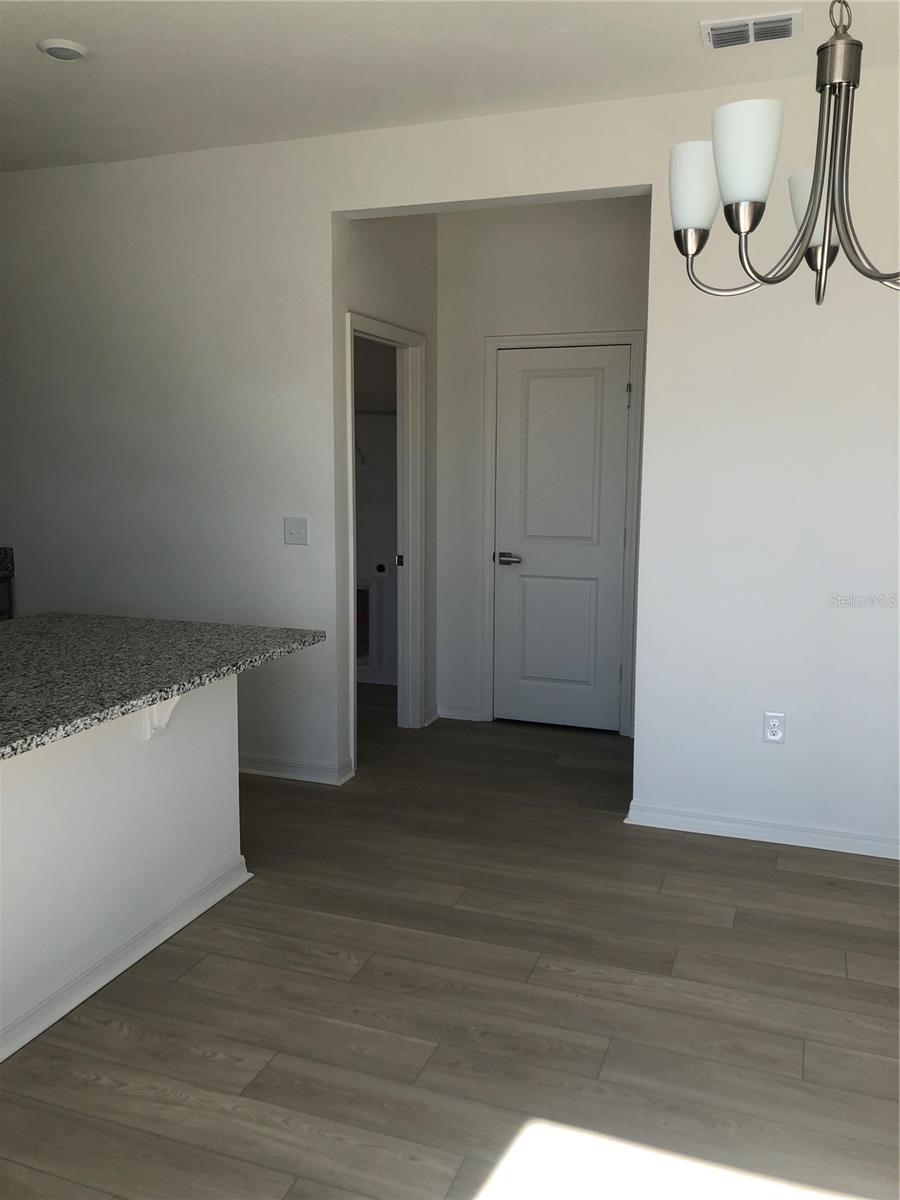 Image 6 of 8 For 7201 Big Cedar Alley