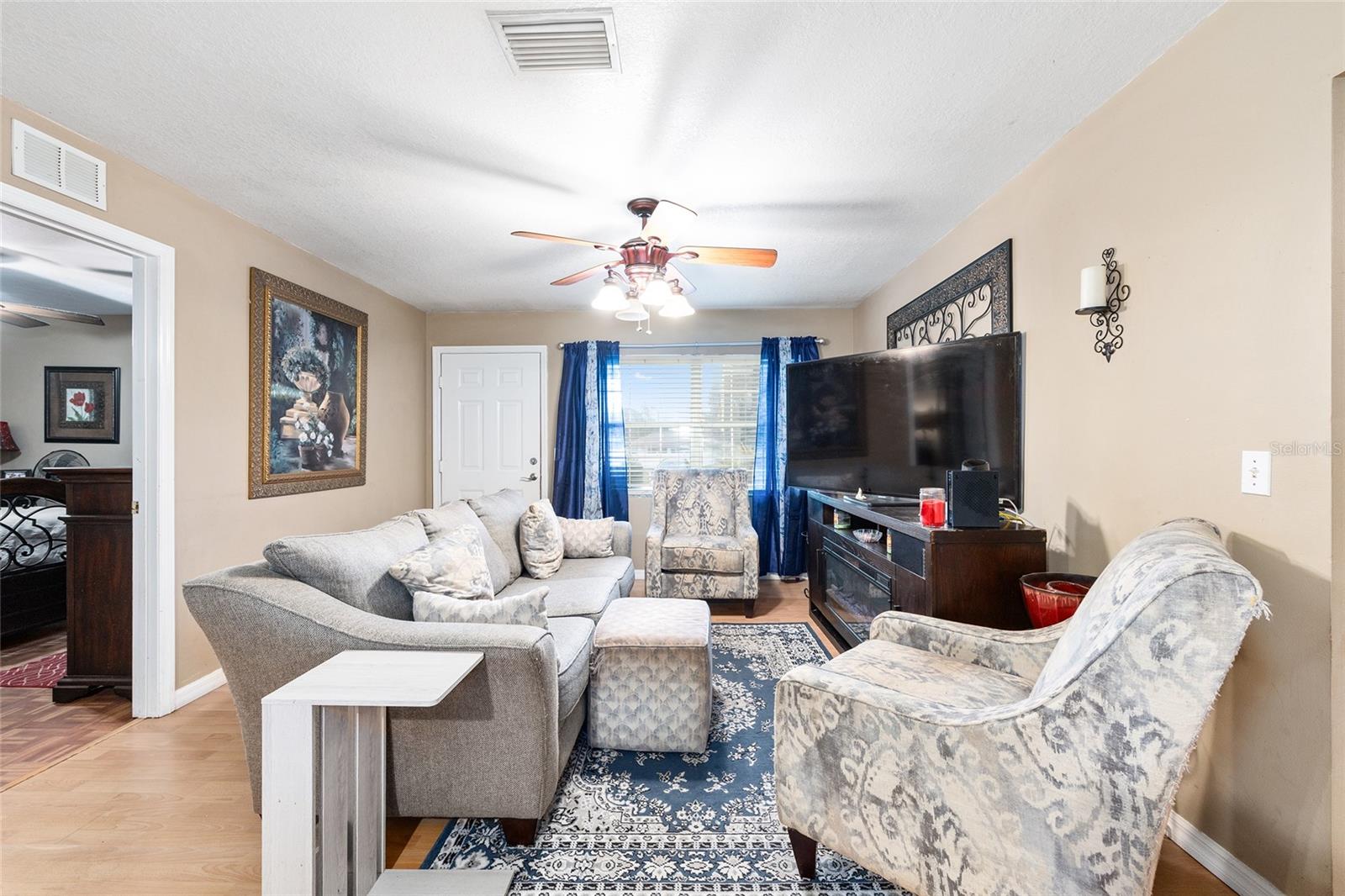 Image 11 of 36 For 11848 71st Avenue Road