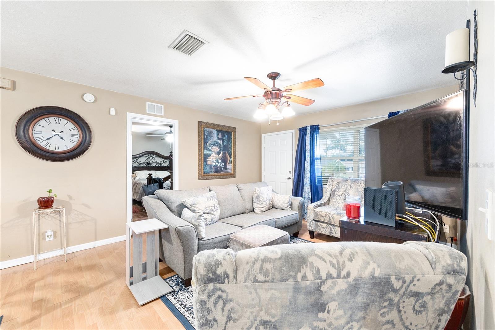 Image 12 of 36 For 11848 71st Avenue Road