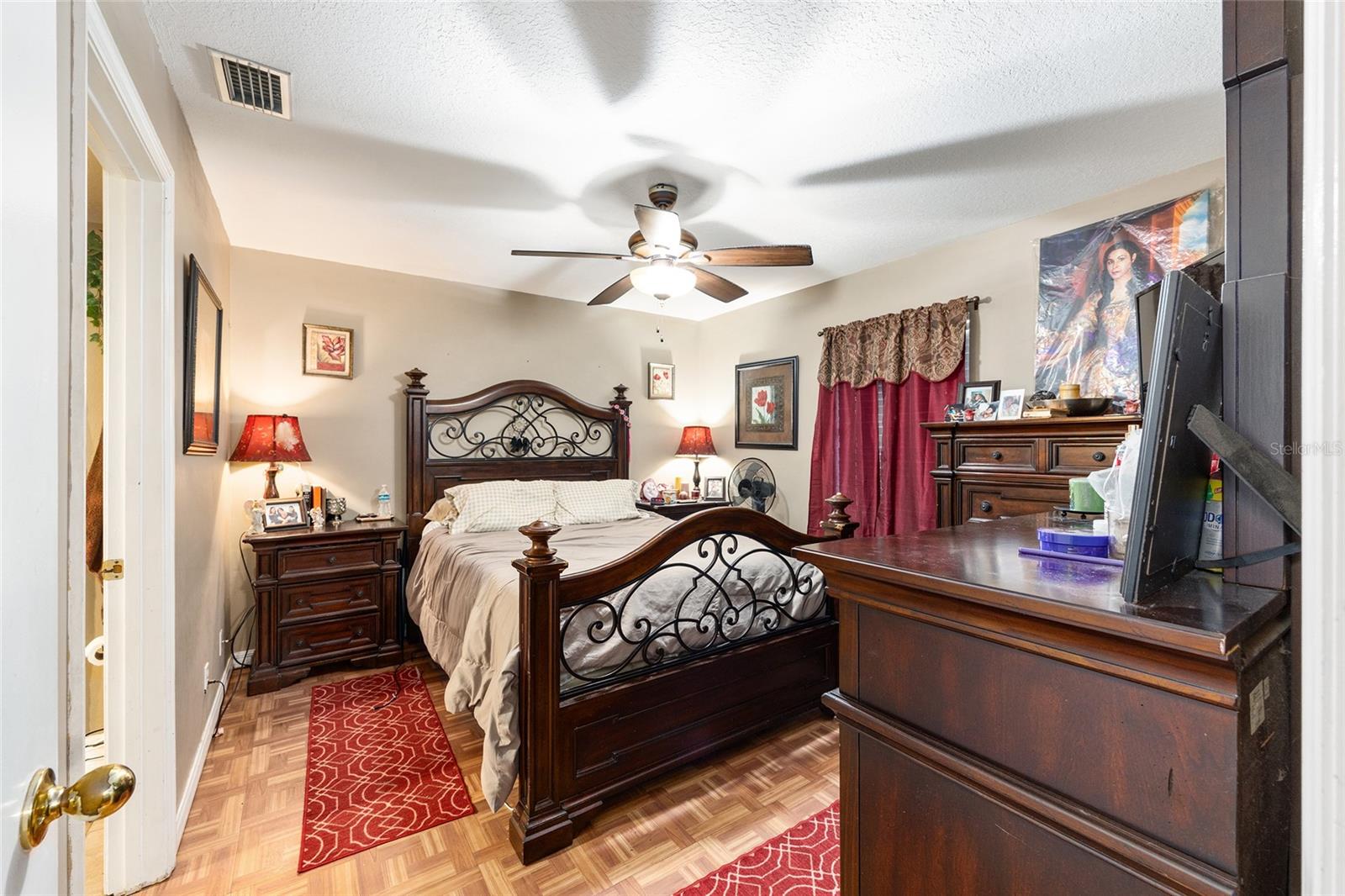 Image 25 of 36 For 11848 71st Avenue Road