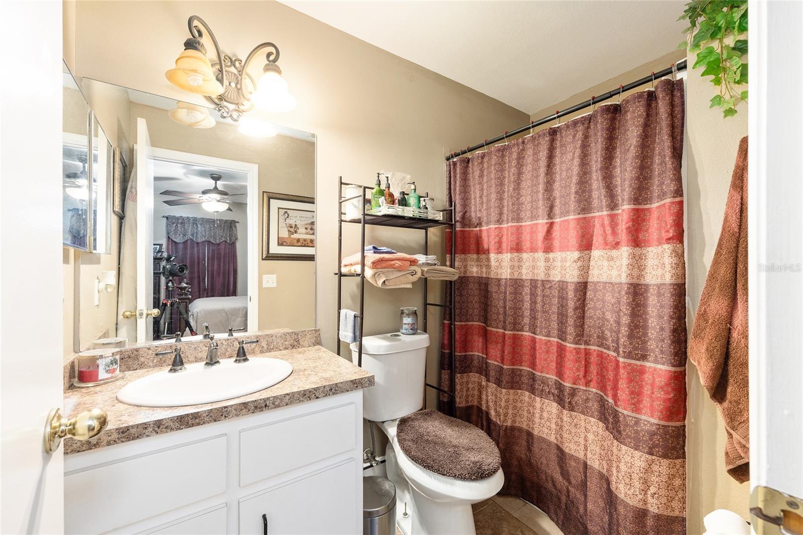 Image 27 of 36 For 11848 71st Avenue Road