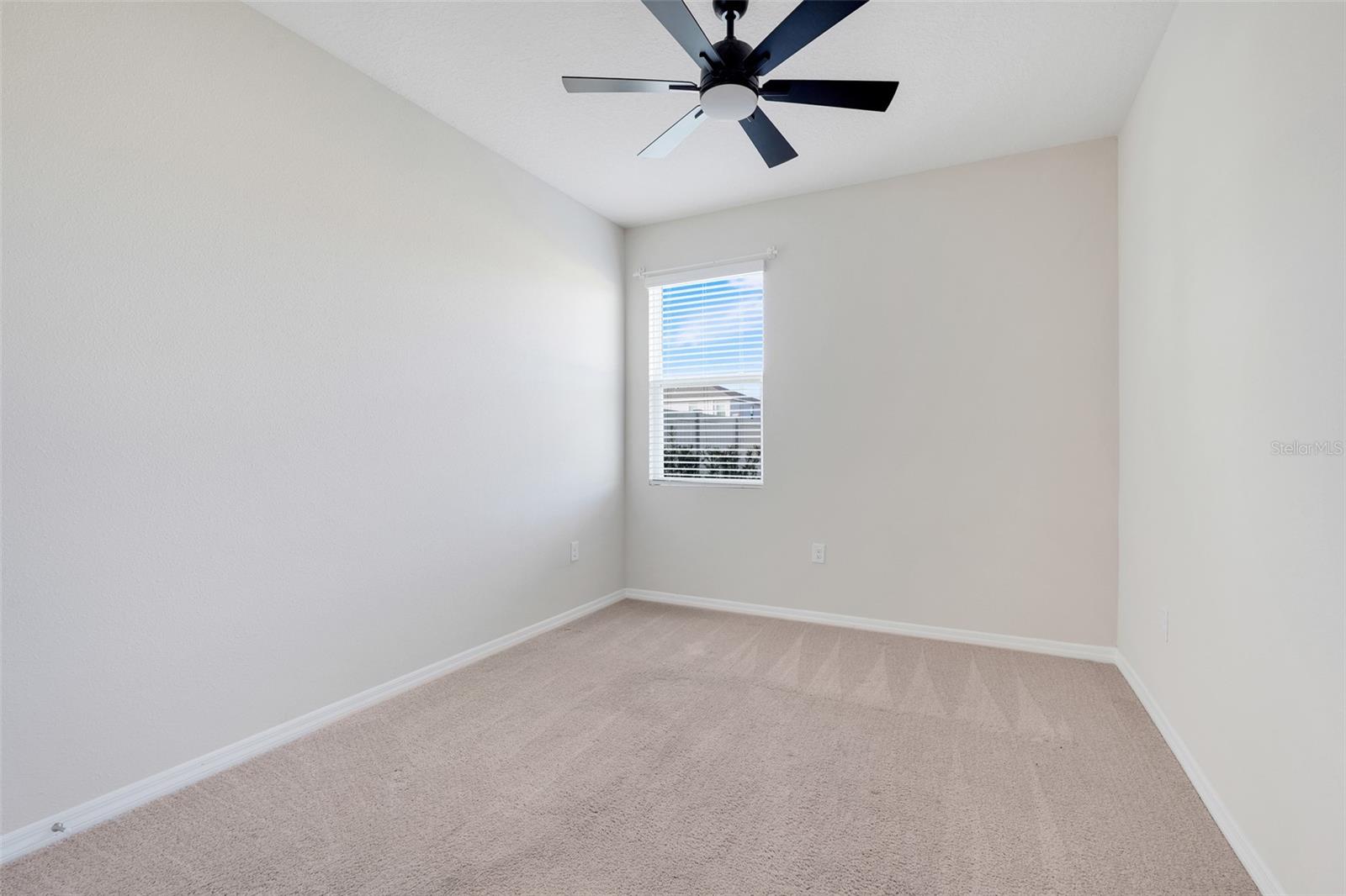 Image 16 of 39 For 8910 50th Avenue