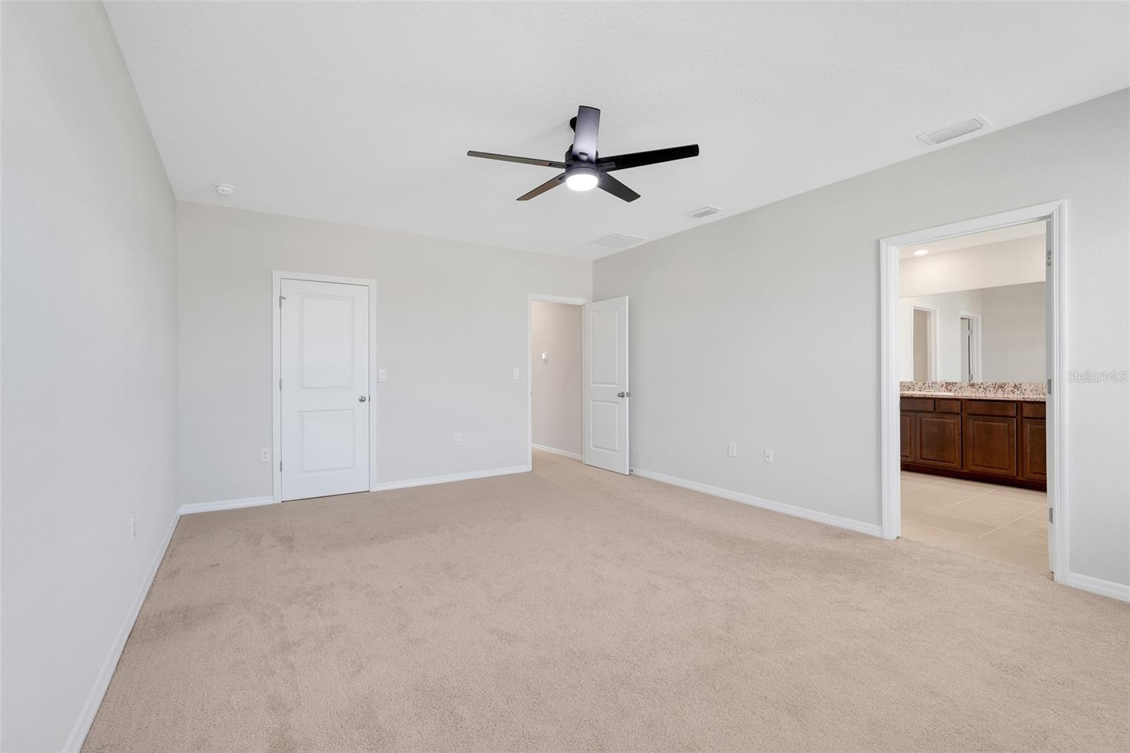 Image 20 of 39 For 8910 50th Avenue