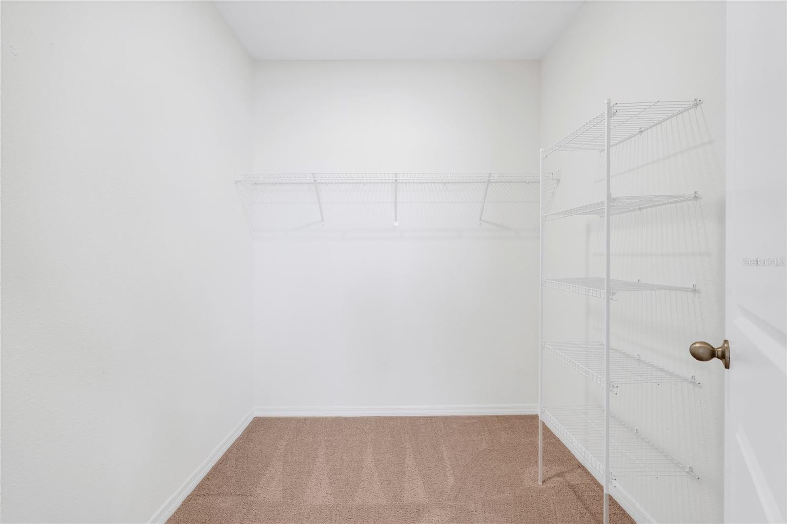 Image 22 of 39 For 8910 50th Avenue