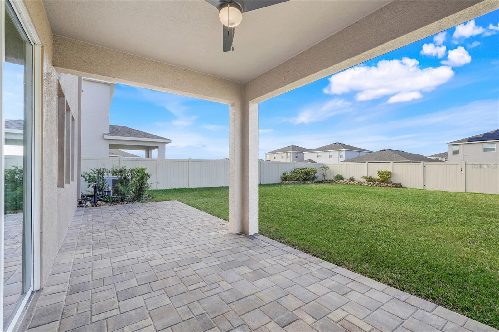 Image 32 of 39 For 8910 50th Avenue