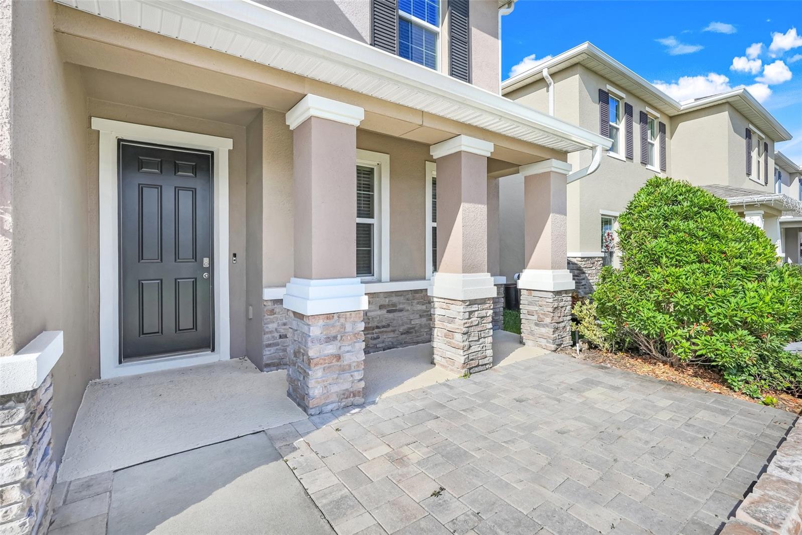 Image 4 of 39 For 8910 50th Avenue