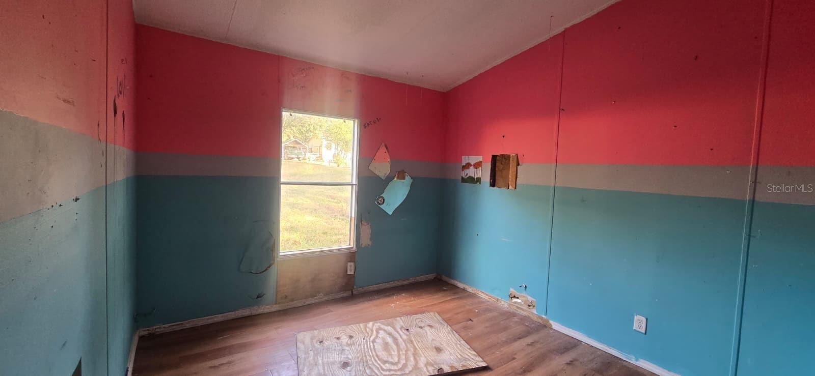 Image 12 of 19 For 17140 251st Terrace