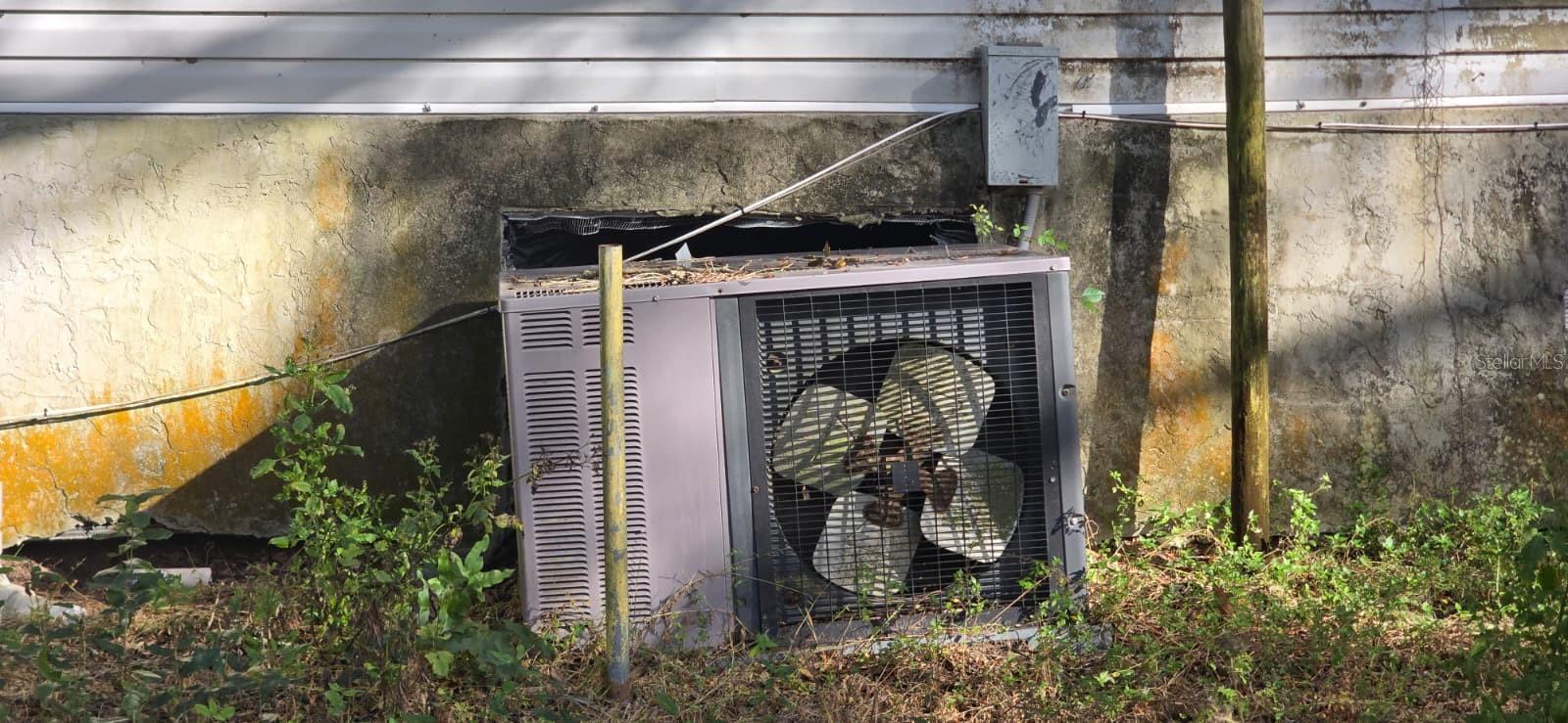 Image 18 of 19 For 17140 251st Terrace