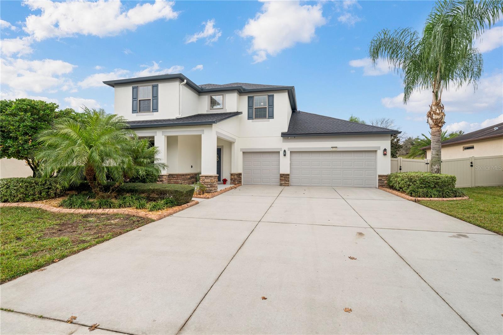 Details for 30106 Kladruby Point, MOUNT DORA, FL 32757