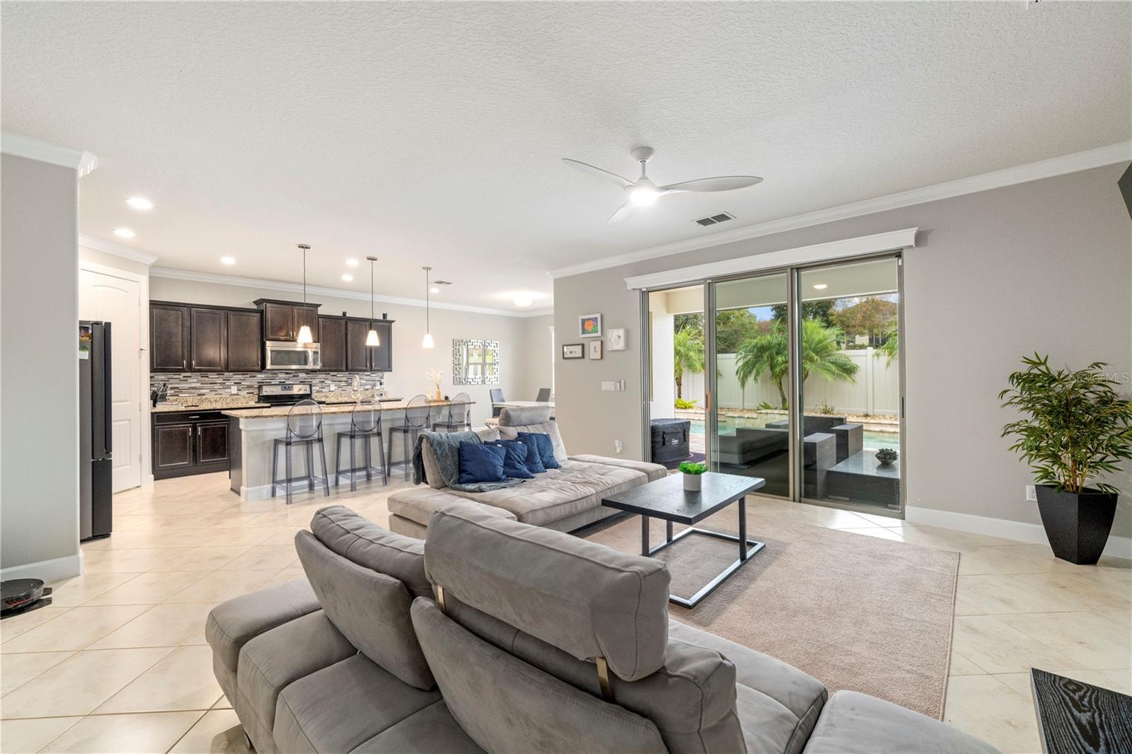 Image 14 of 69 For 30106 Kladruby Point