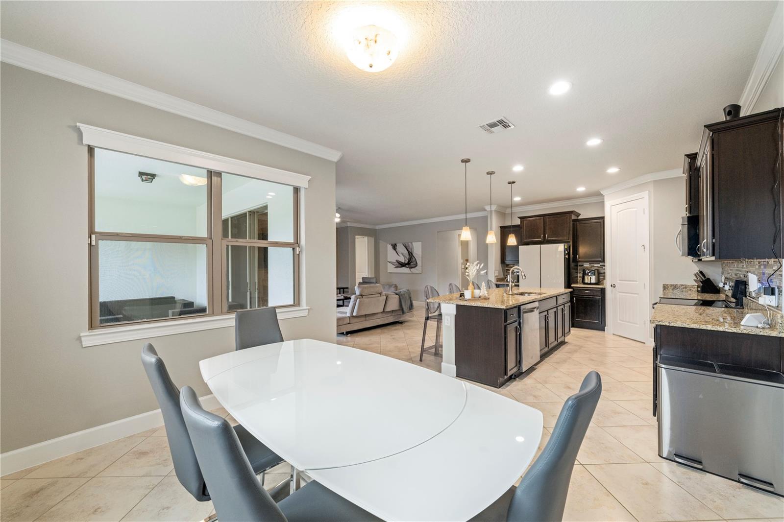 Image 19 of 69 For 30106 Kladruby Point