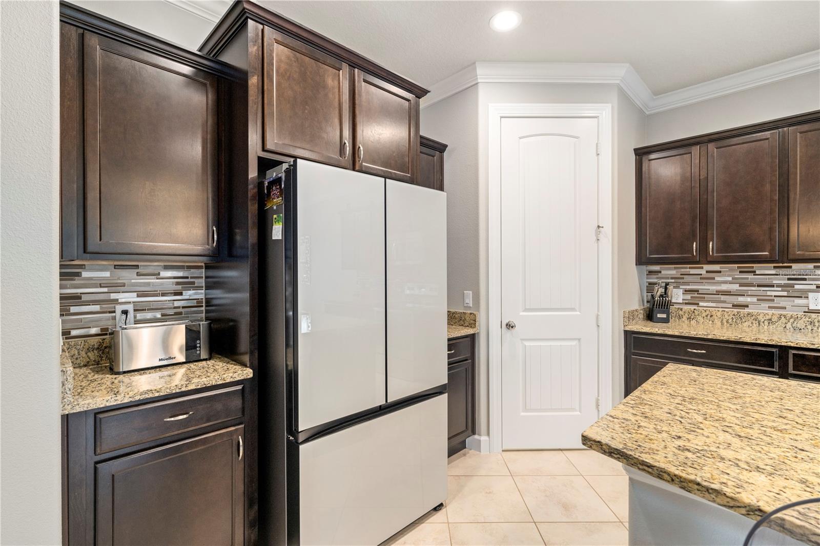 Image 23 of 69 For 30106 Kladruby Point