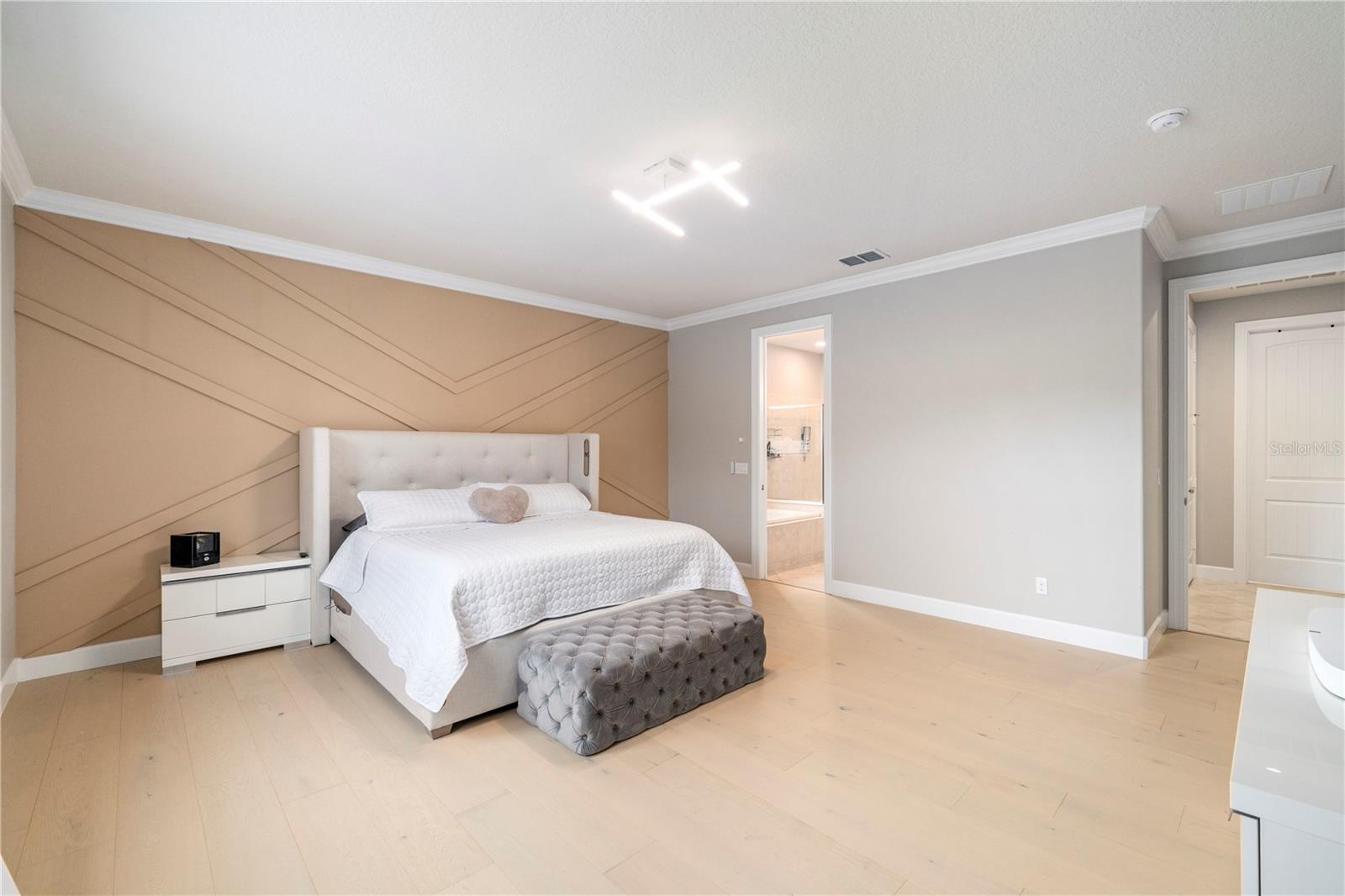 Image 29 of 69 For 30106 Kladruby Point