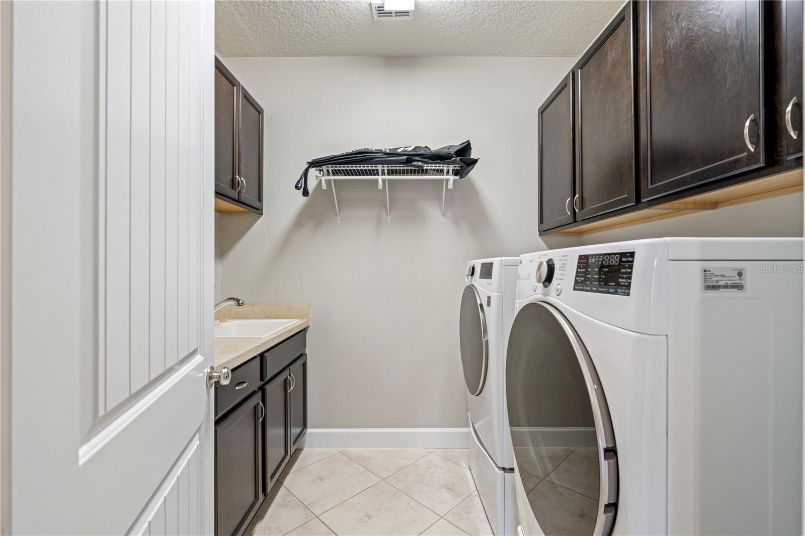 Image 36 of 69 For 30106 Kladruby Point