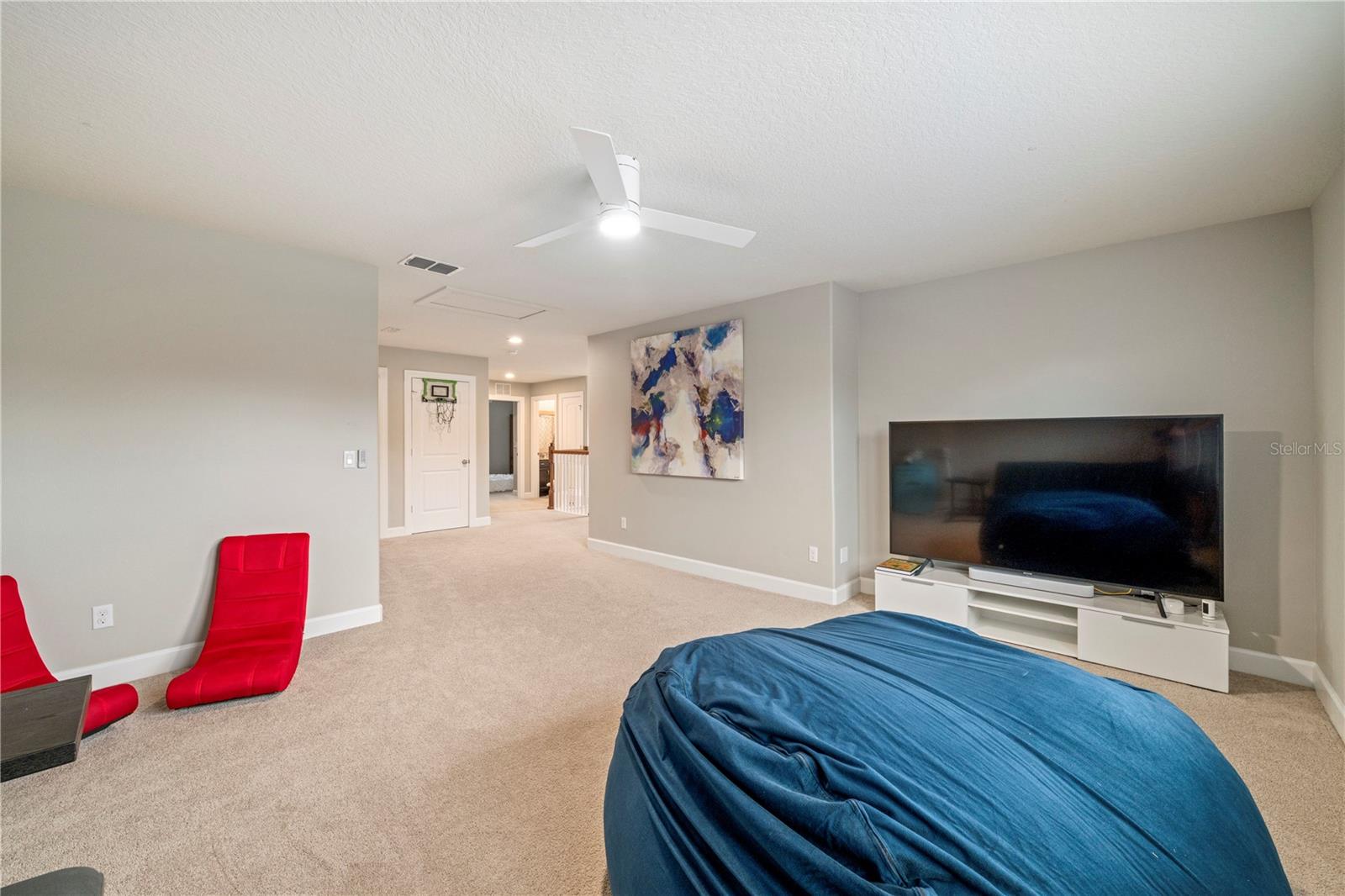 Image 51 of 69 For 30106 Kladruby Point