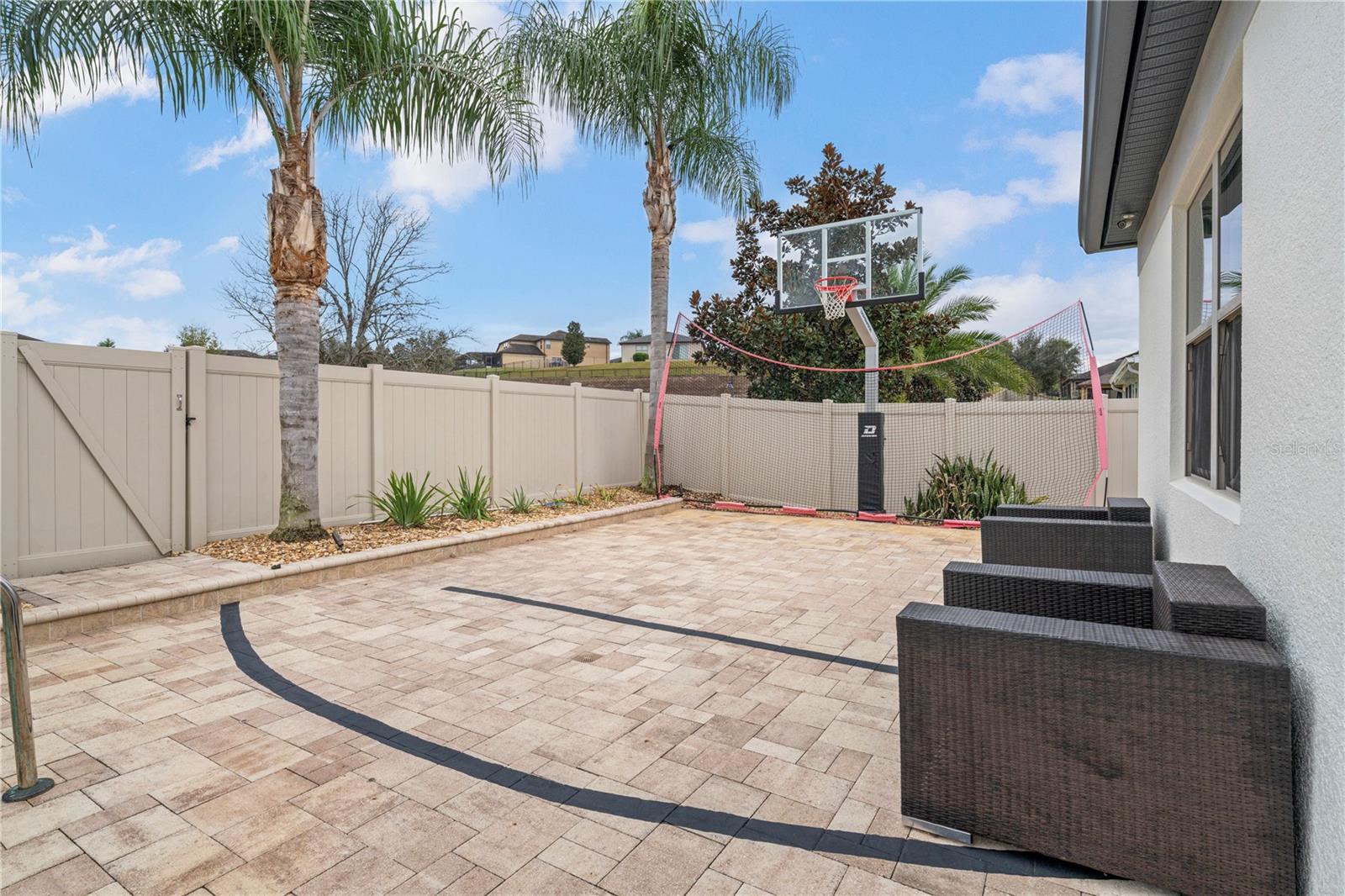 Image 62 of 69 For 30106 Kladruby Point