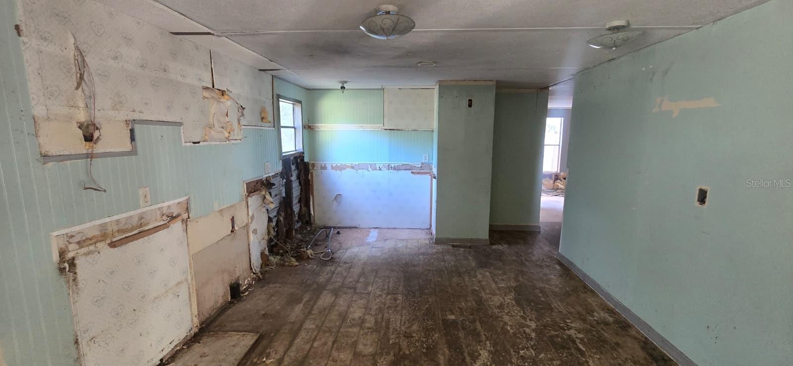 Image 10 of 26 For 17120 252nd Avenue