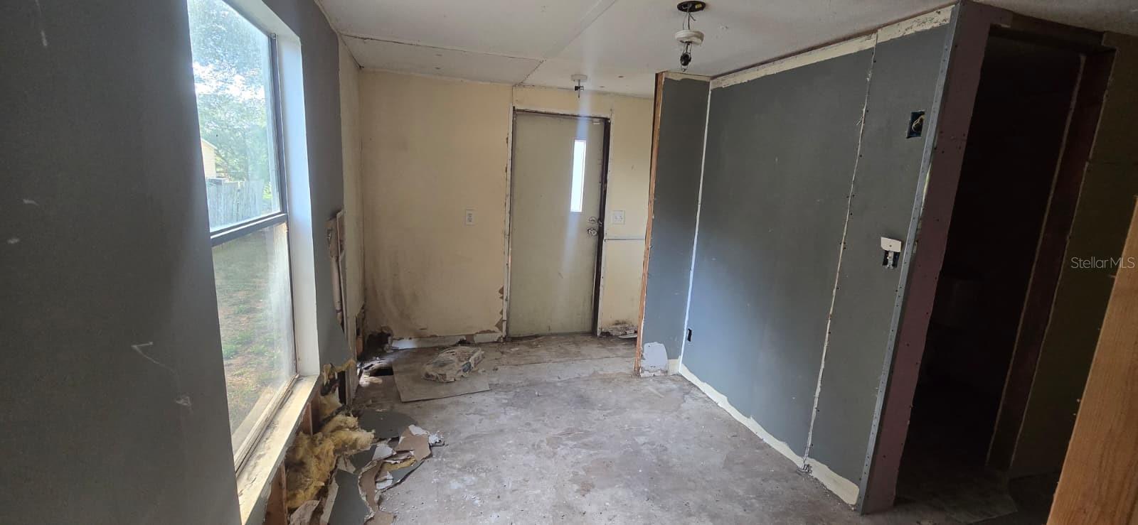 Image 13 of 26 For 17120 252nd Avenue