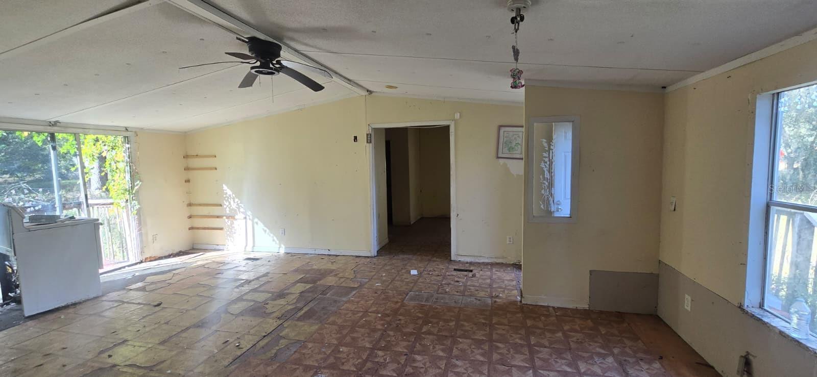 Image 4 of 26 For 17120 252nd Avenue