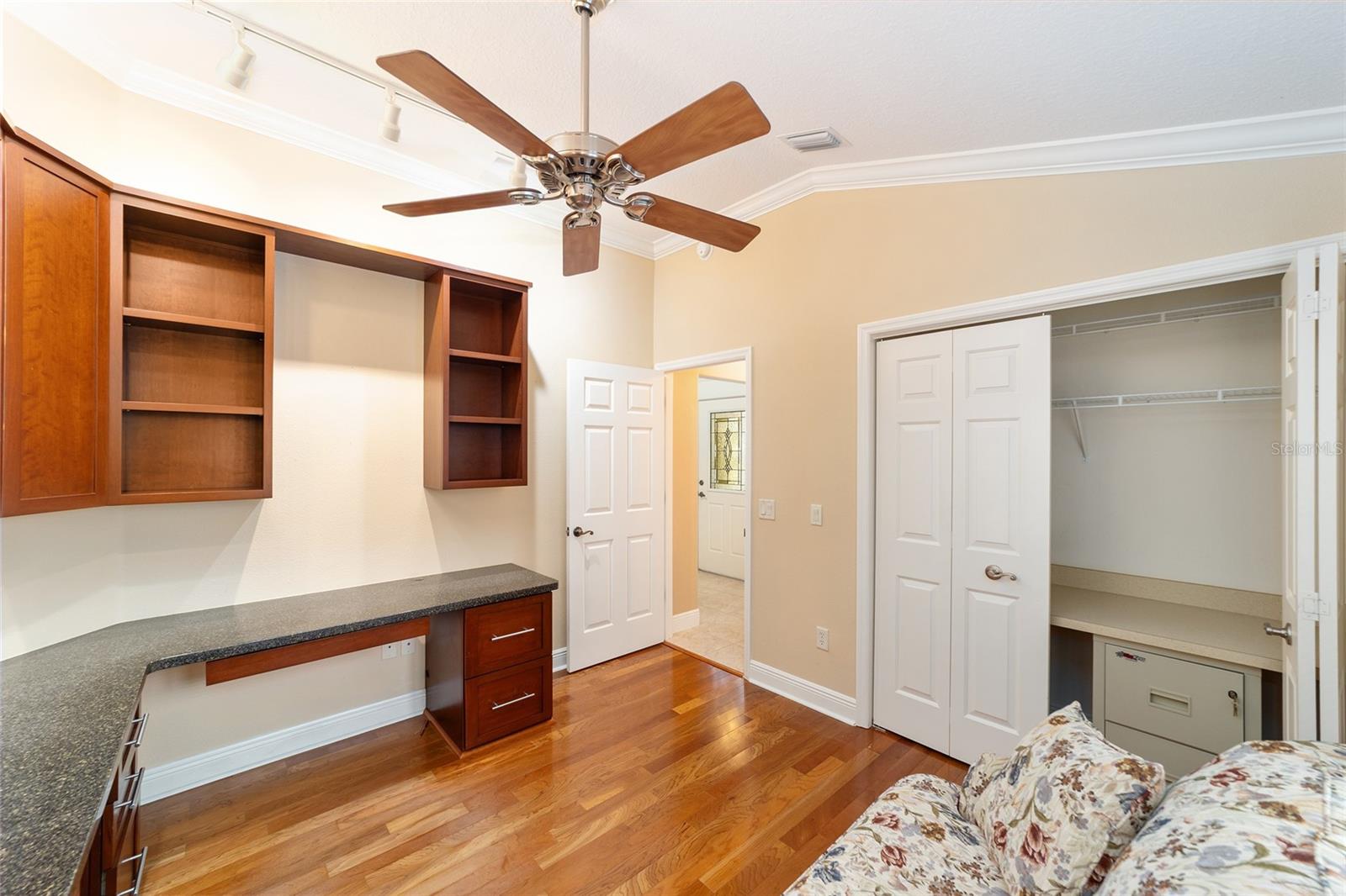 Image 37 of 68 For 565 Society Hill Circle