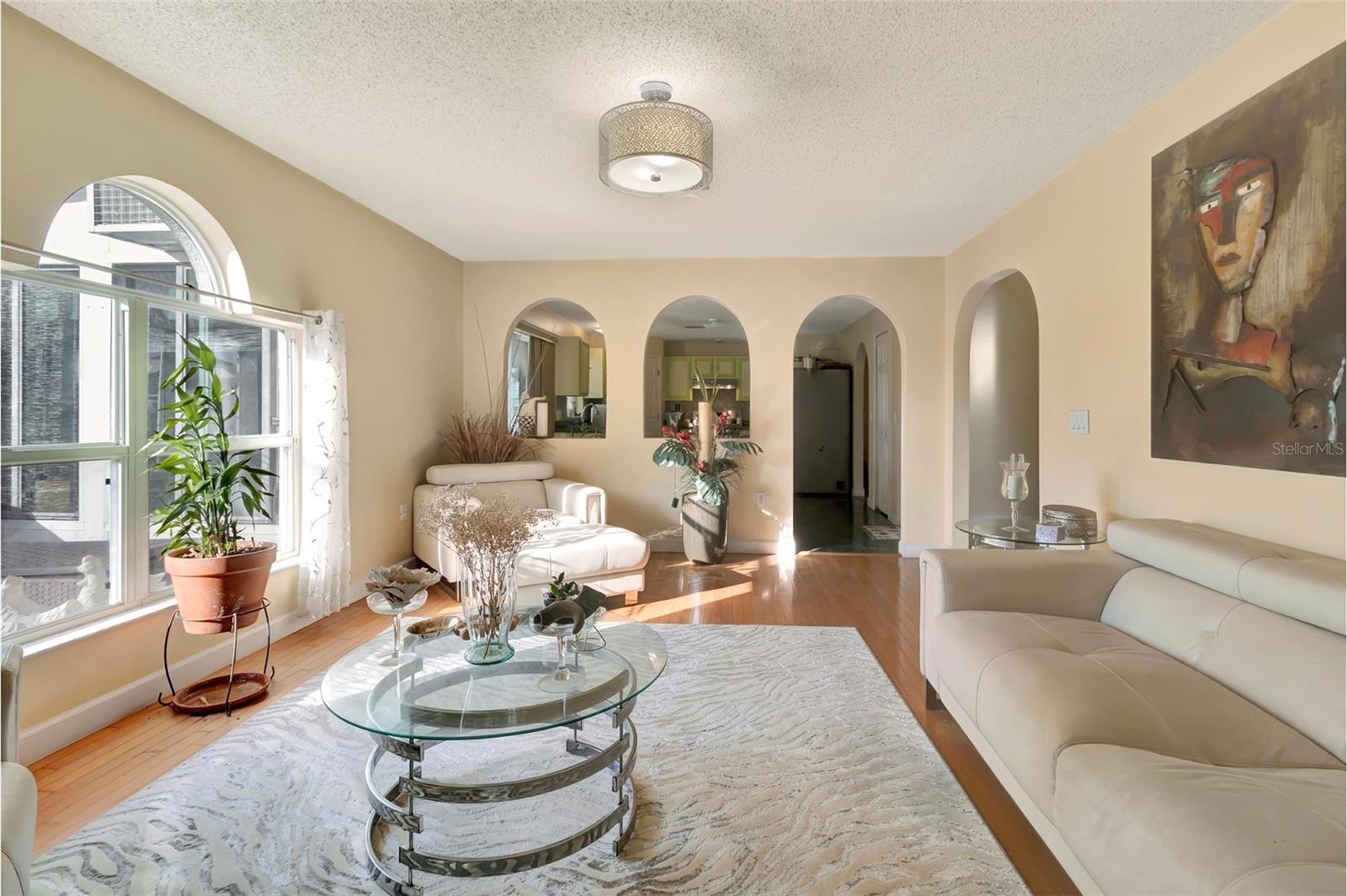 Image 13 of 52 For 16122 Denham Court