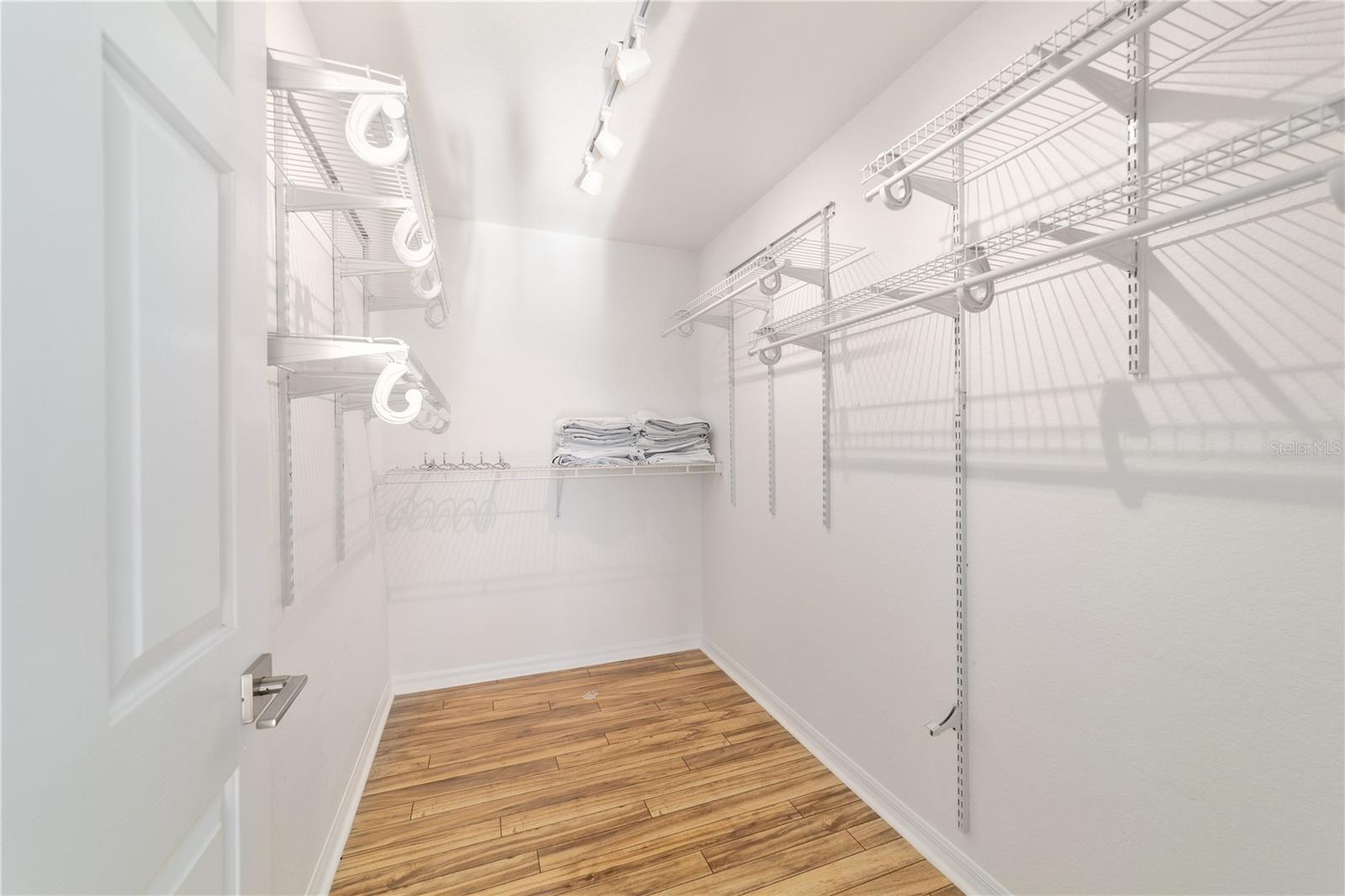 Image 23 of 66 For 14280 85th Avenue