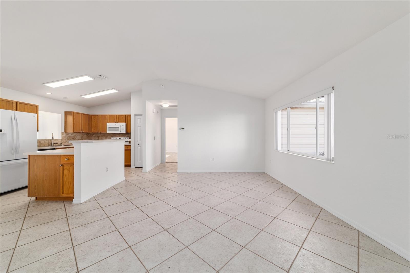 Image 9 of 66 For 14280 85th Avenue