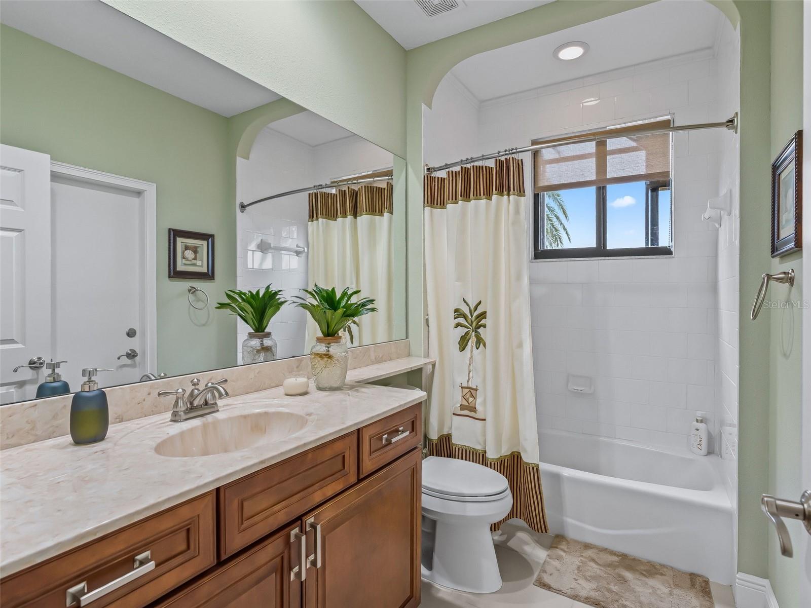 Image 39 of 74 For 11108 170th Place