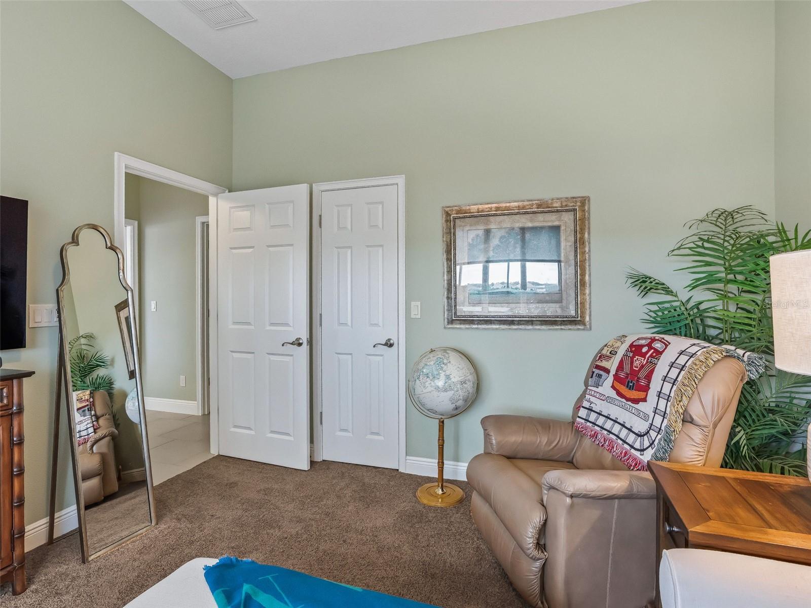 Image 40 of 74 For 11108 170th Place