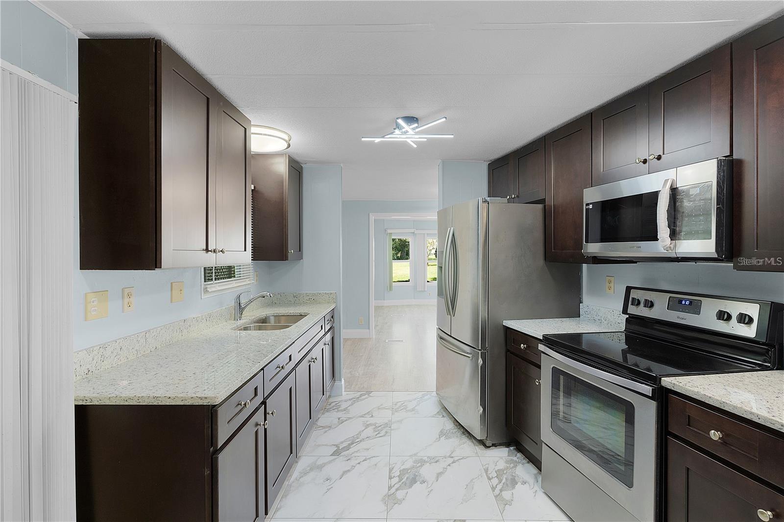 Image 13 of 36 For 354 Ivanhoe Circle