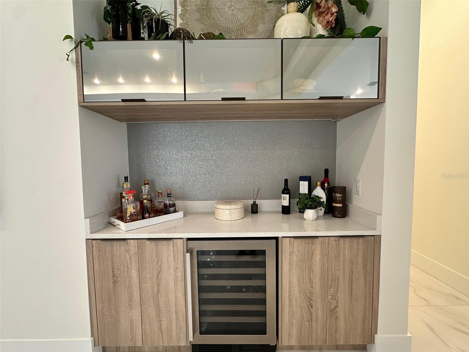 Image 20 of 32 For 15600 Pendio Drive